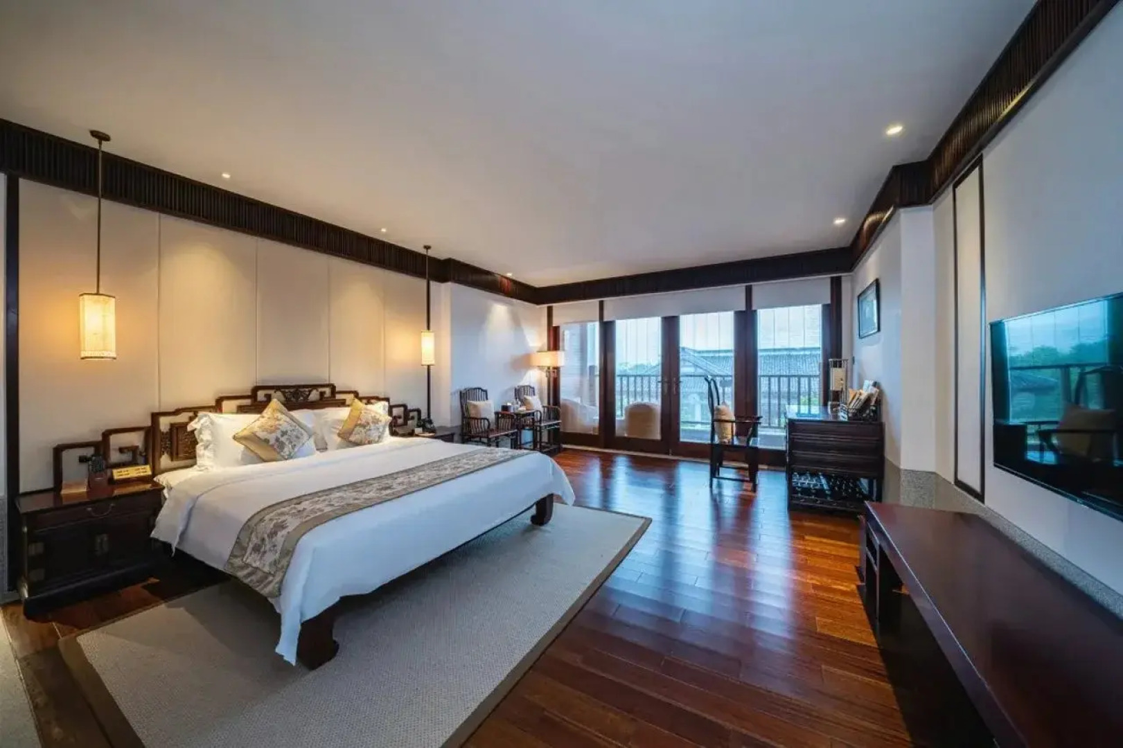 Yunfu Xinxing Chanquan Resort Hotel