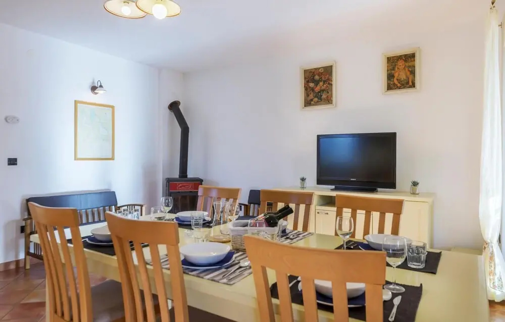 Stunning Home in Trget With Outdoor Swimming Pool, Wifi and 2 Bedrooms