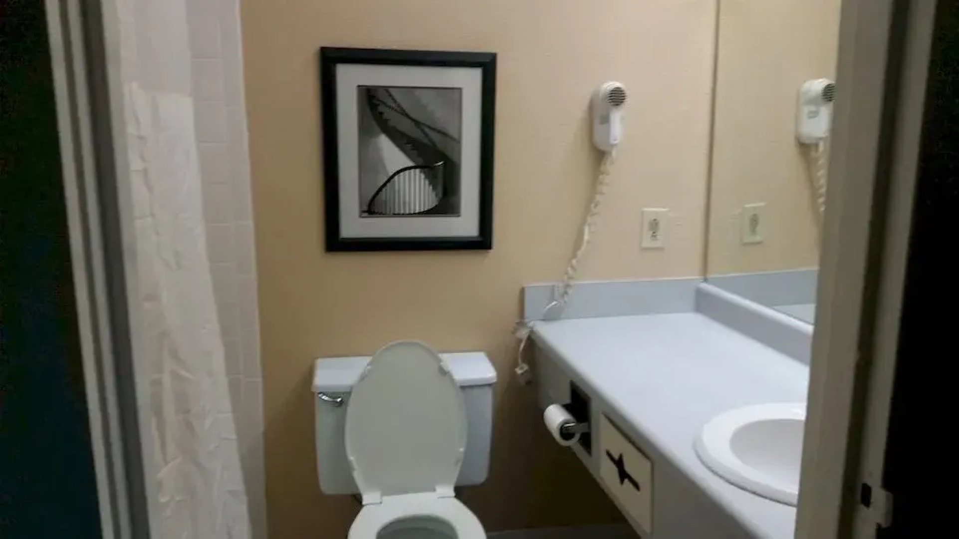 Candlelight Inn & Suites - Montgomery