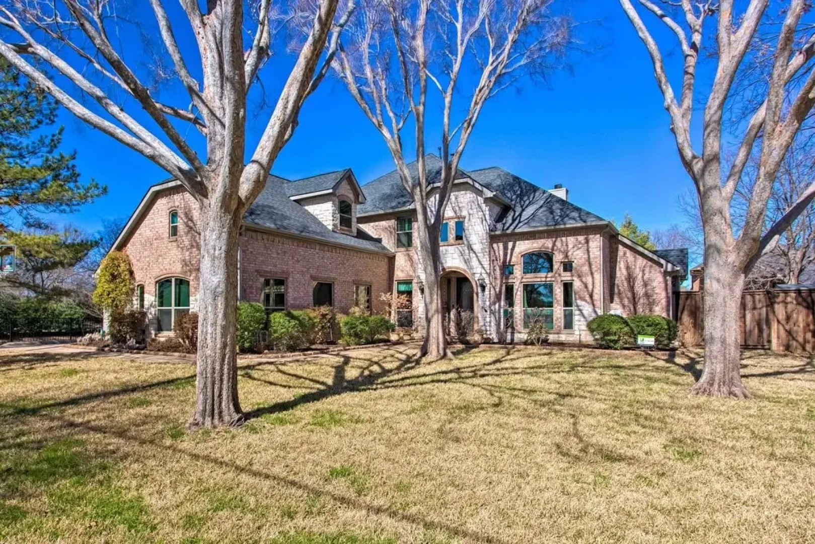Luxe & Large Flower Mound Home on 1 Acre w/ Pond!