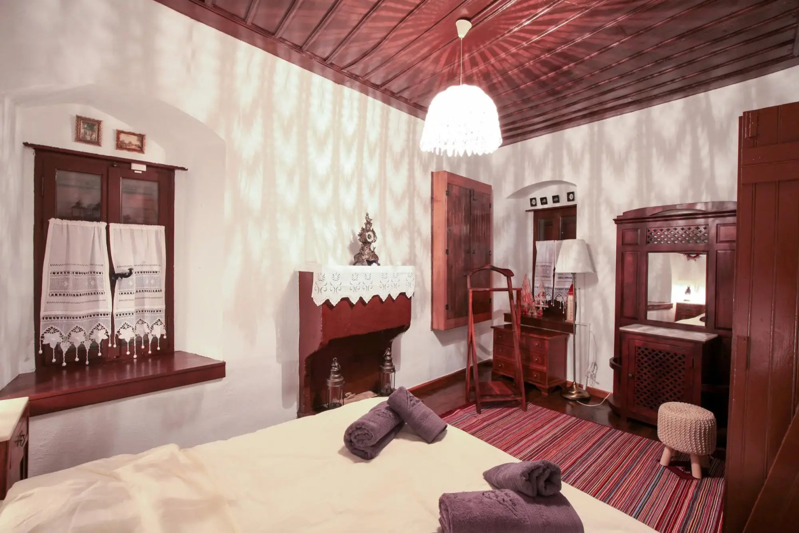 Dandy on the Hill in Parnassus Villa Pasifne up to Nine People