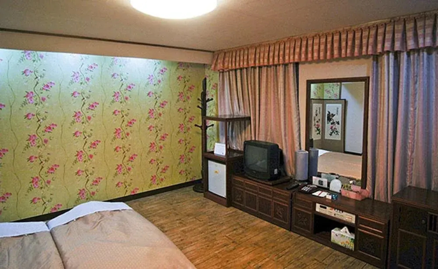 Punggi Tourist Hotel