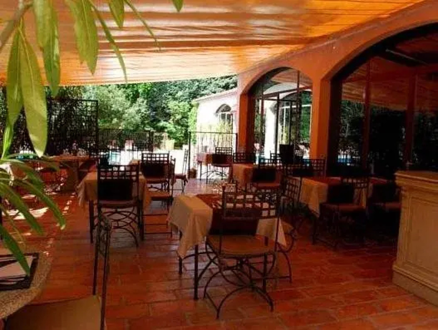 Hotel Les Mazets Des Roches