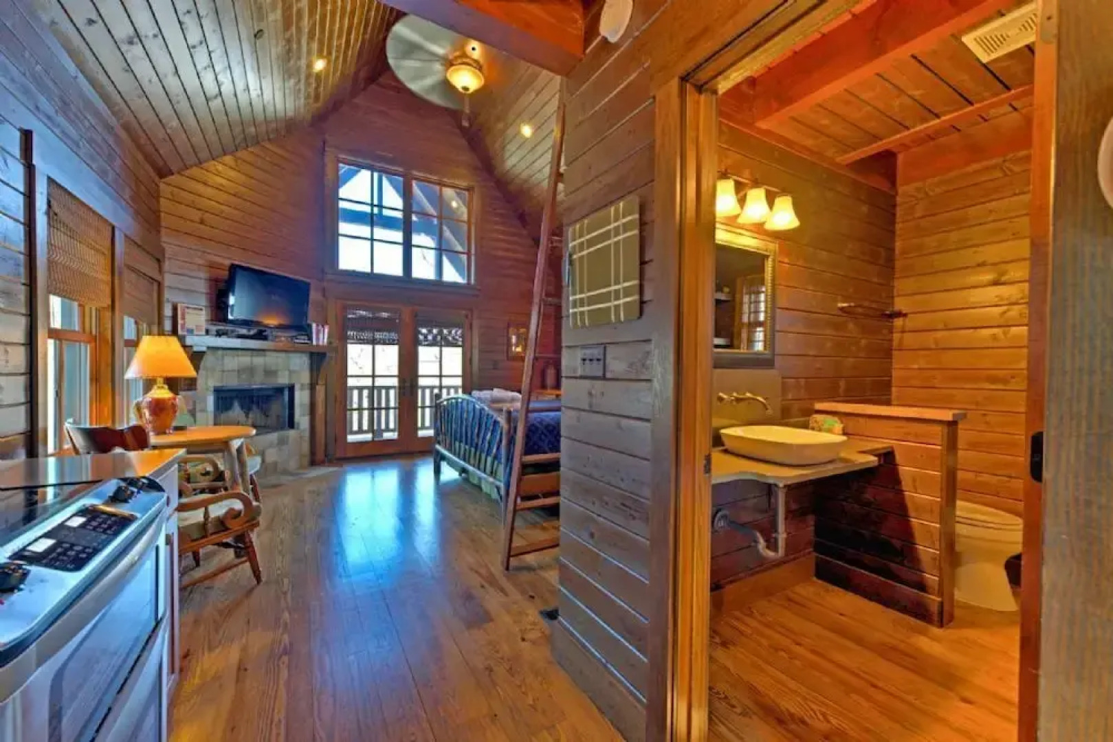 Wild Turkey's Roost - 1 Br Cabin