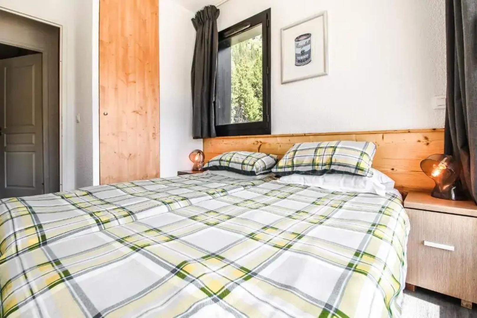 Penthouse 3-bedroom apartment, mountain views, large terrasse, piste access