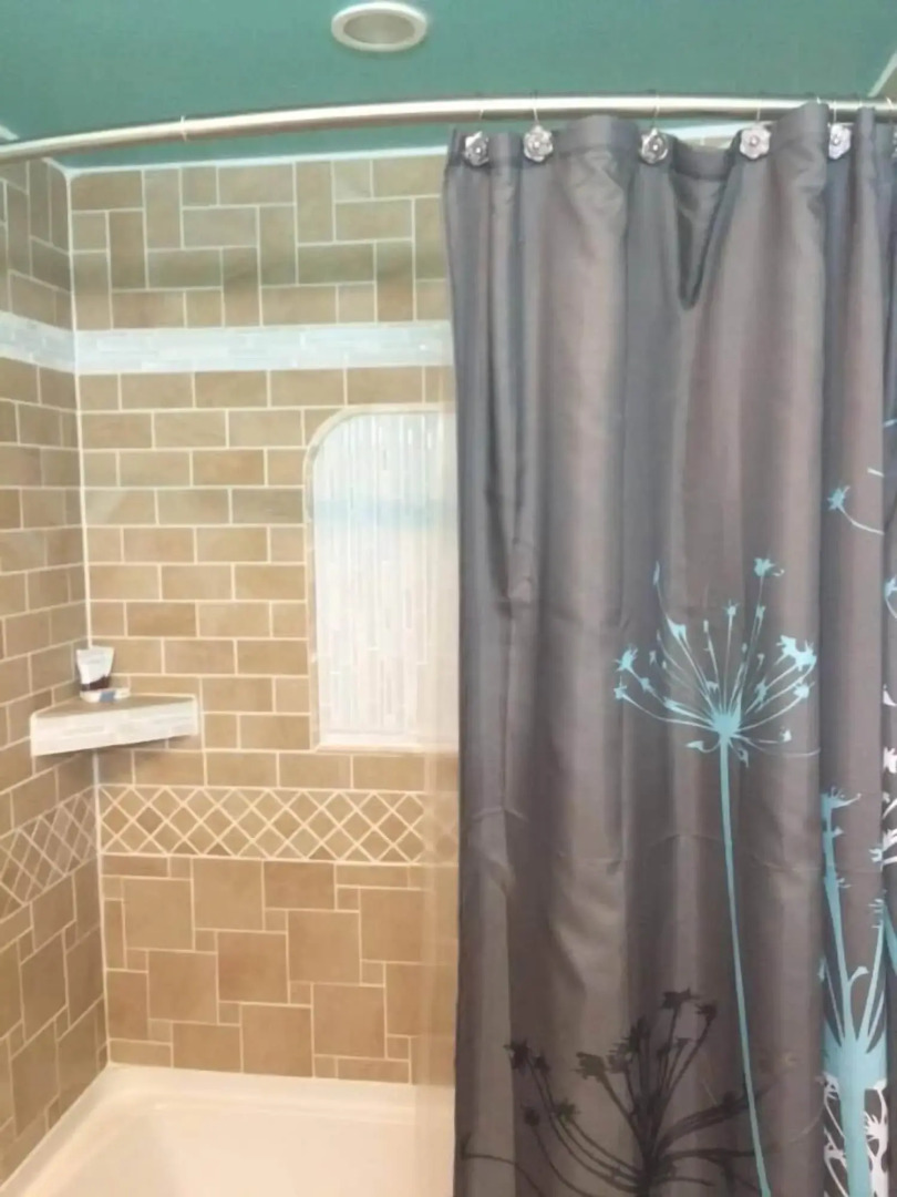 Travel Inn And Suites