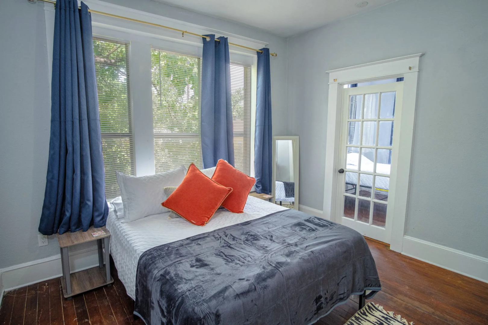 Las Carolinas #4 Cozy 1BR/1BA Sleeps 5