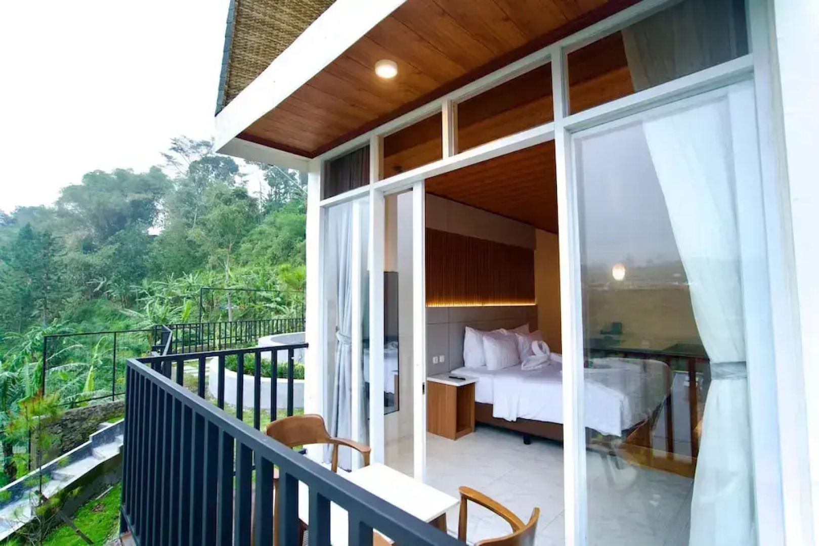 Gulala Azana Hotel & Resort Guci Tegal