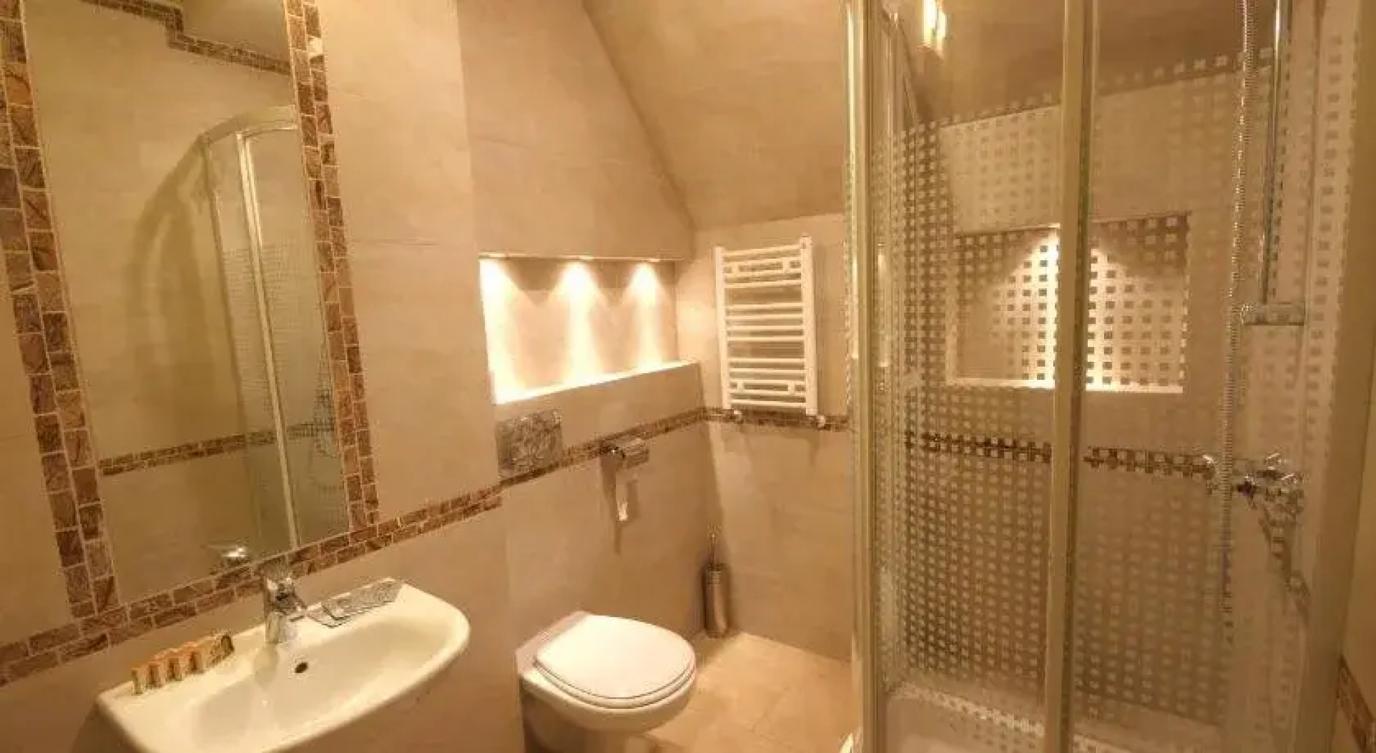 Centrum Green Hill Business & SPA