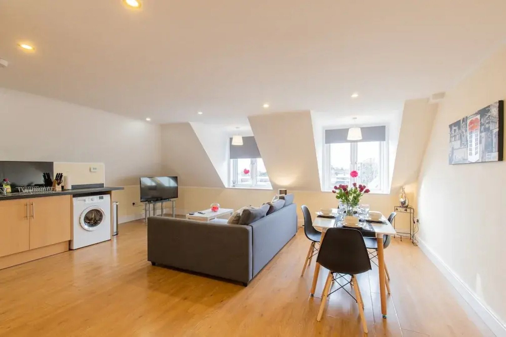 2-bedroom Penthouse, Clockhouse, Hoddesdon