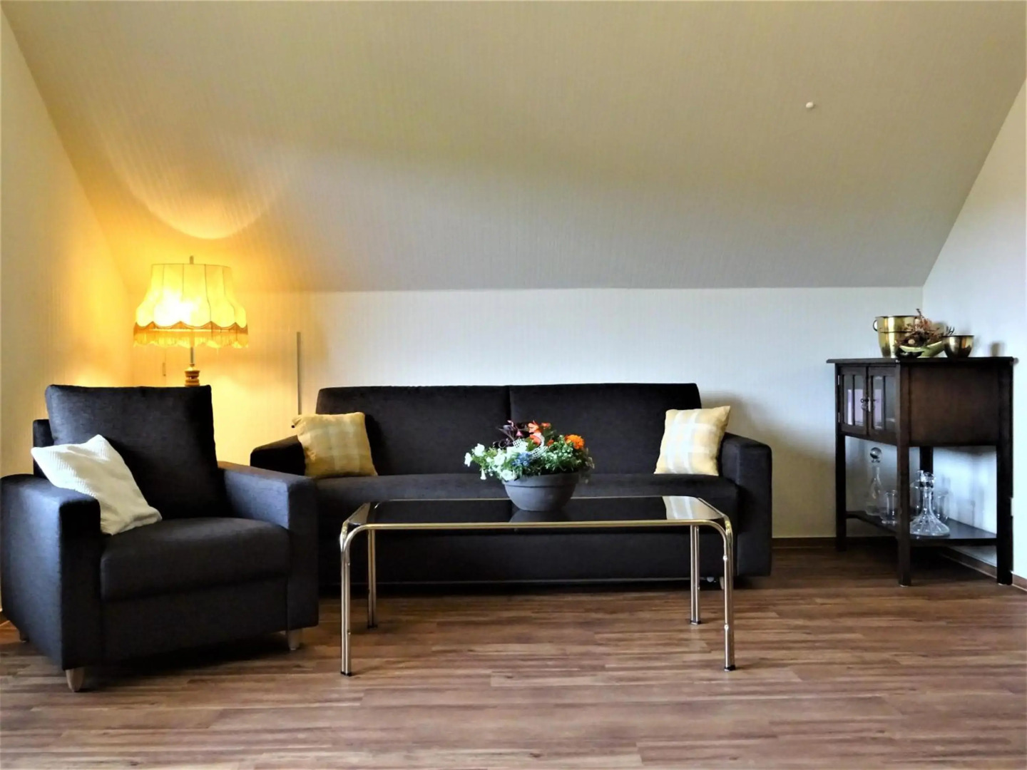 Neubrandenburg-Wasser,Natur,Zentrum,Ladestation für E-Autos