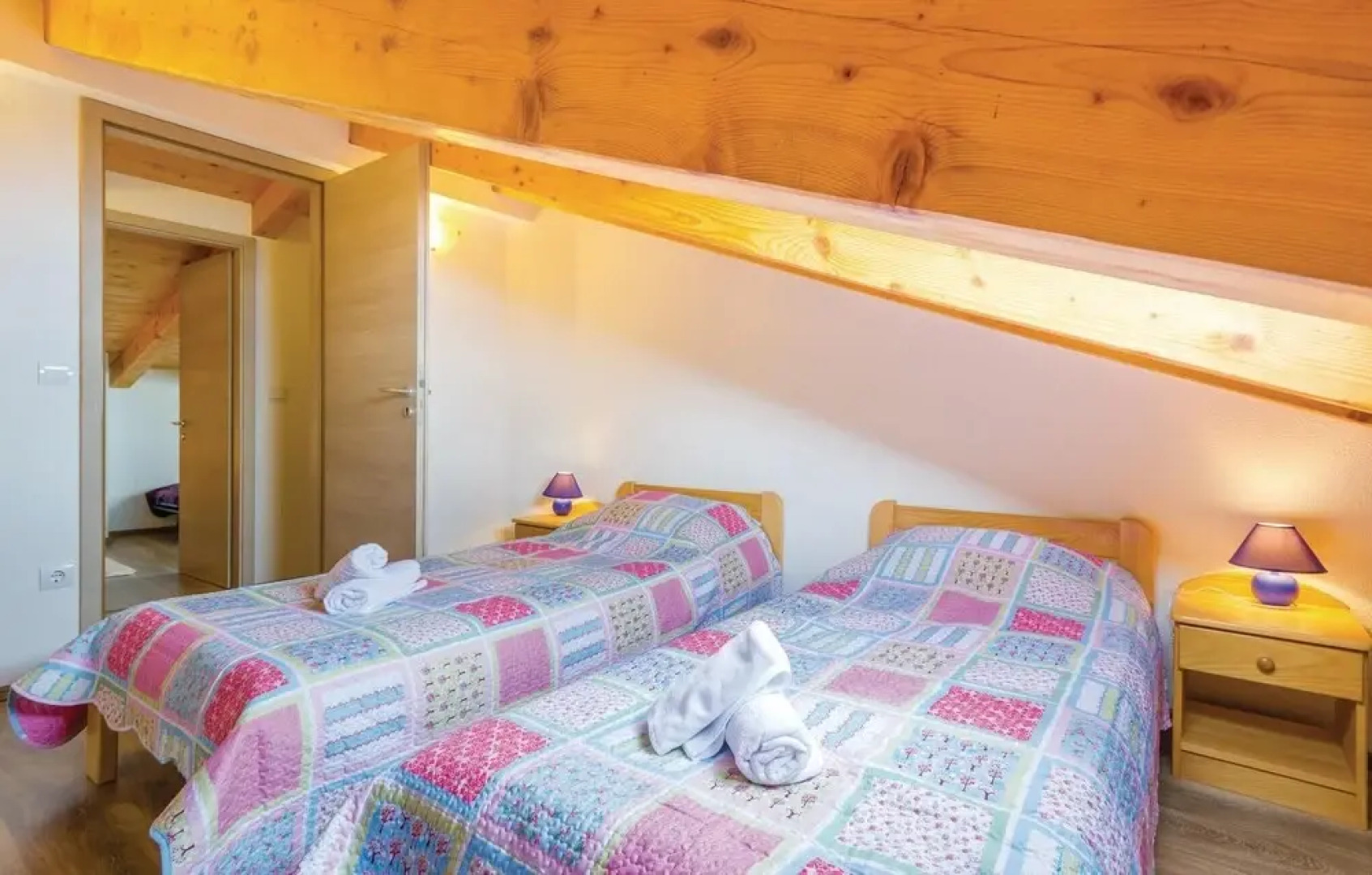 Amazing Home in Medveja with Hot Tub, WiFi & 4 Bedrooms