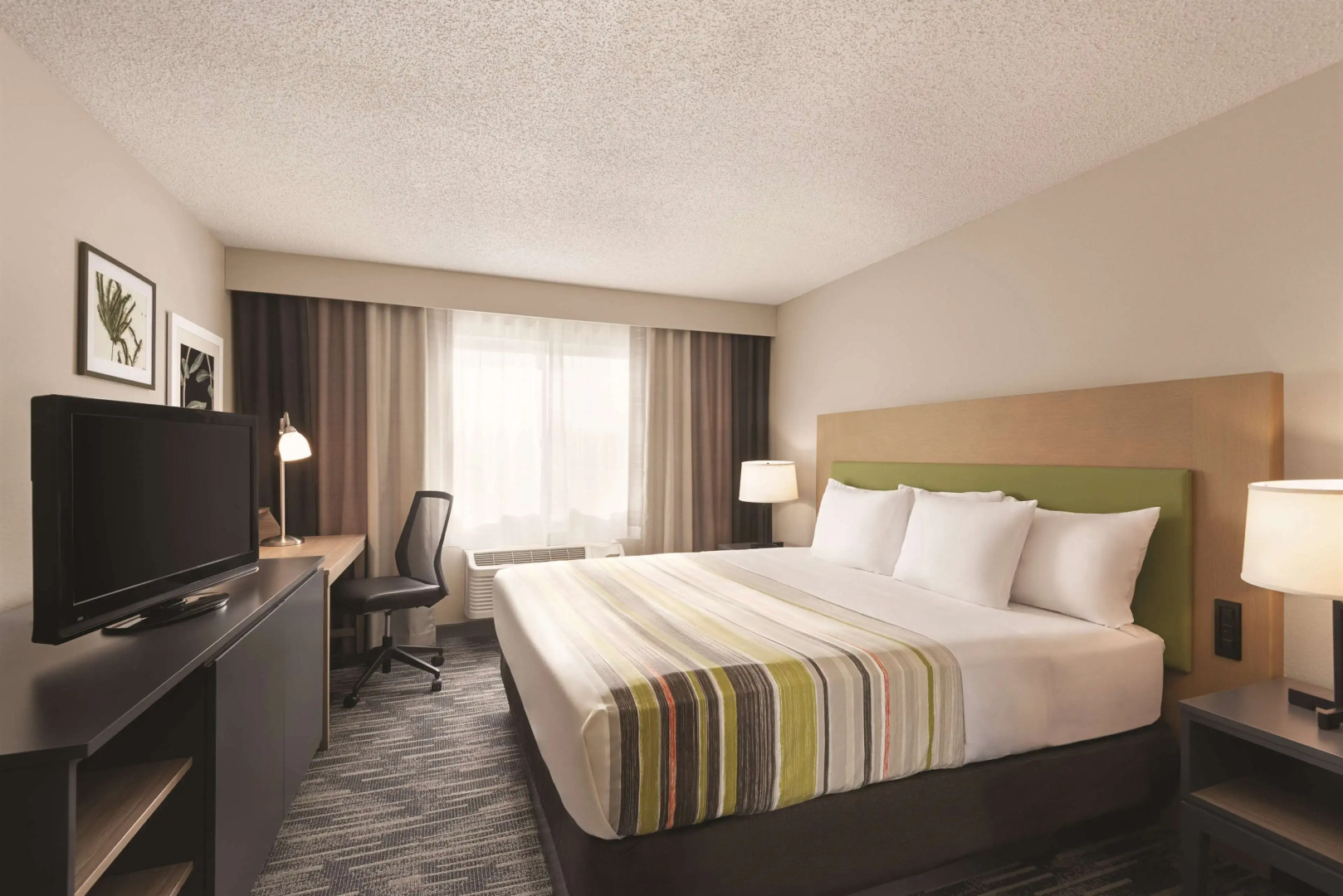 Country Inn & Suites by Radisson, Northfield, MN