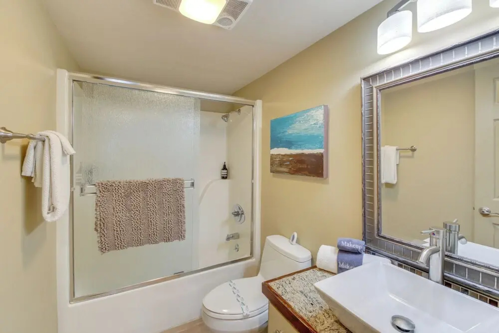 Lake Hamilton River-view Retreat w/ Pool Access