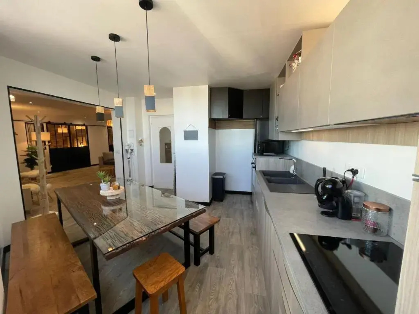 Bien d’exception aux pieds des pistes 1750 roche b