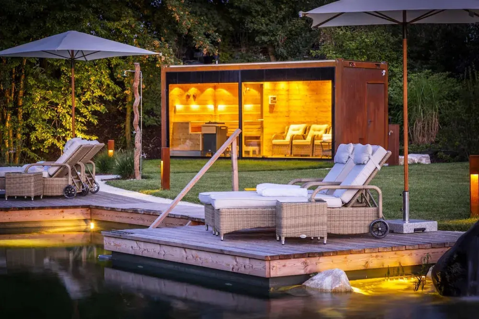 Golden Hill Country Chalets & Suites