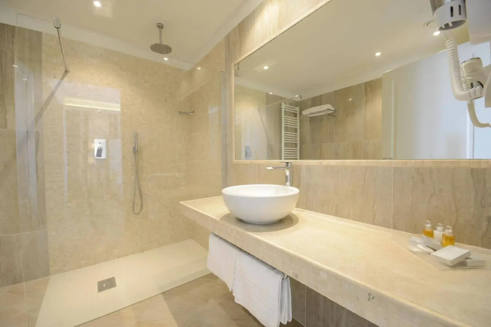 Villa Garuti Hotel & Appartements