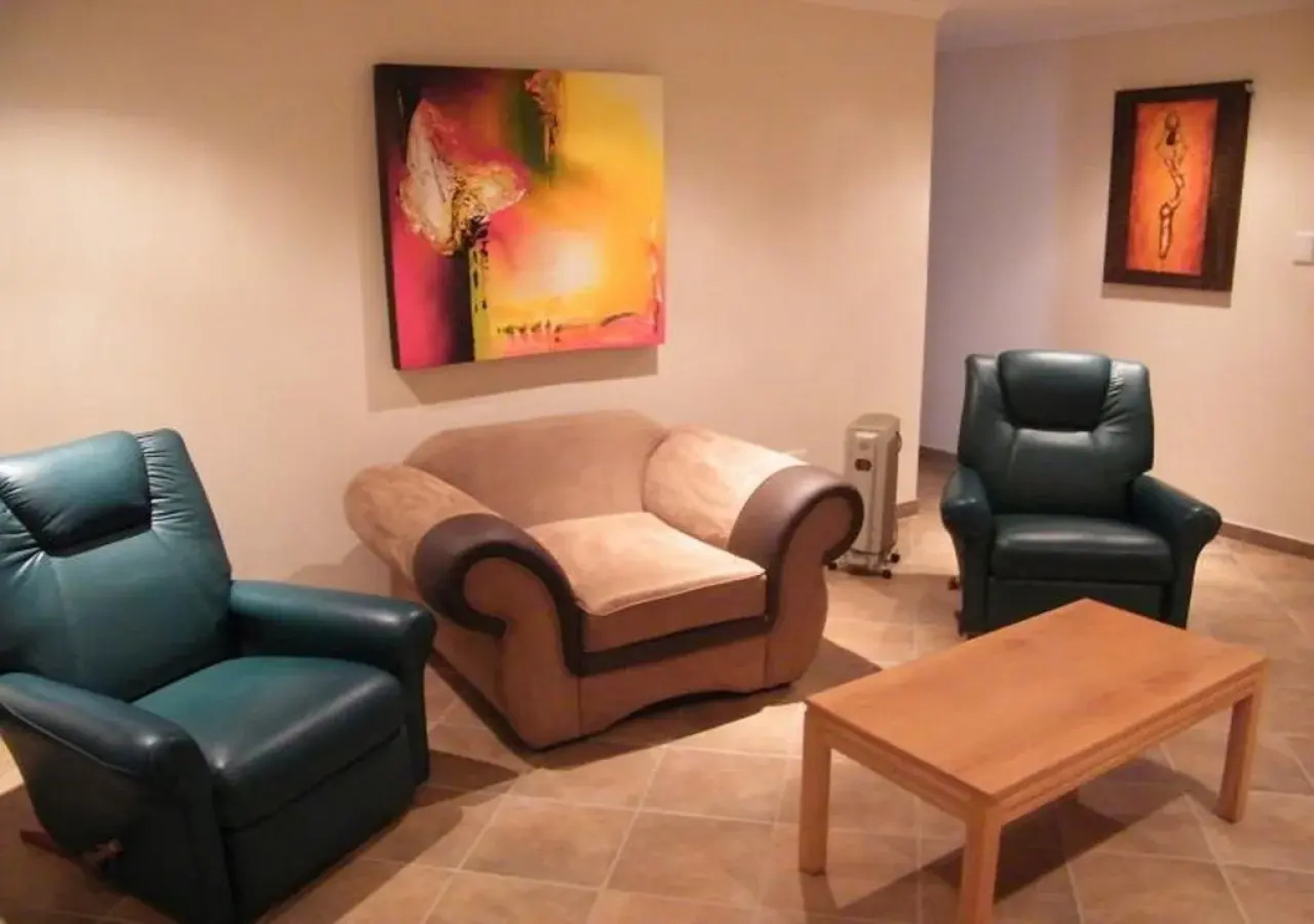 Airport Lodge Guest House