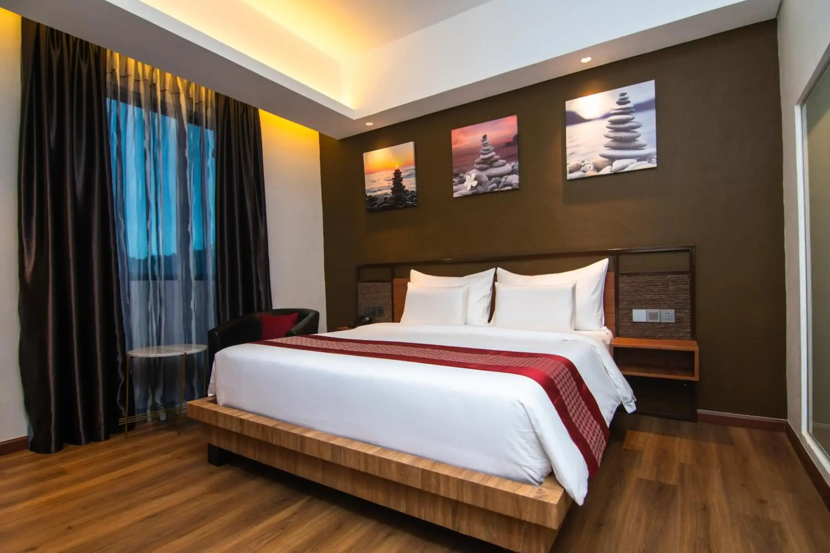 Parkside Gayo Petro Hotel