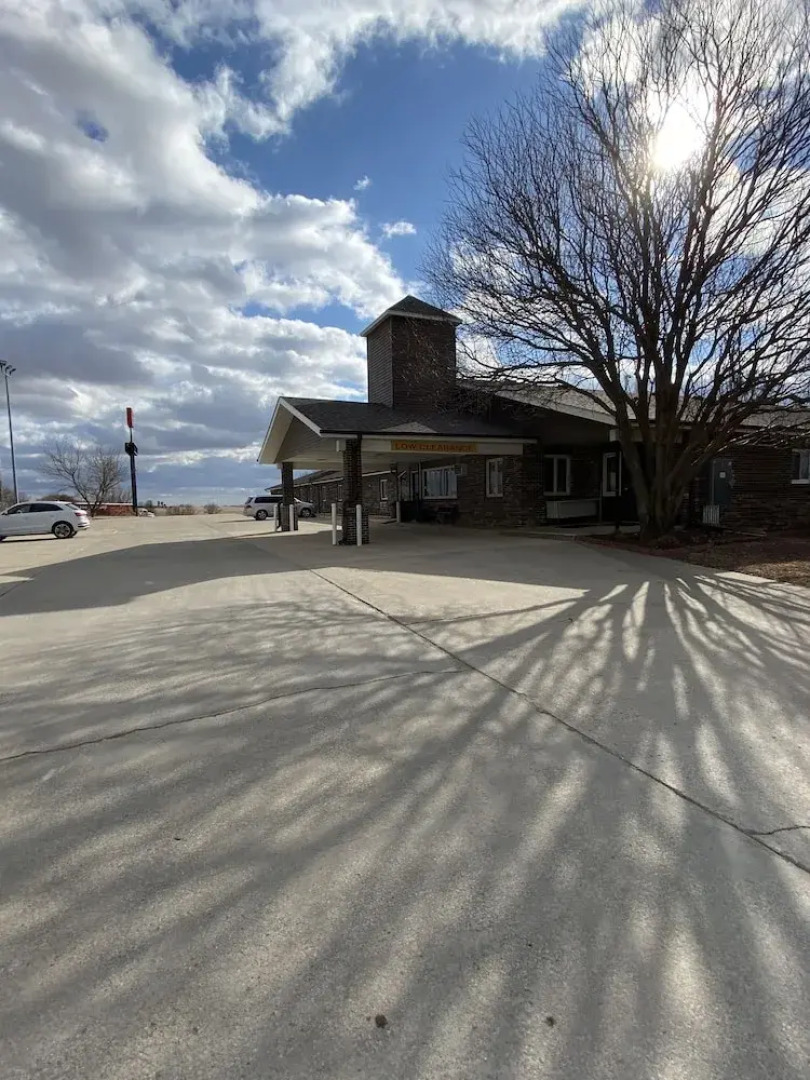 Relax Inn and Suite by Capital O I 80