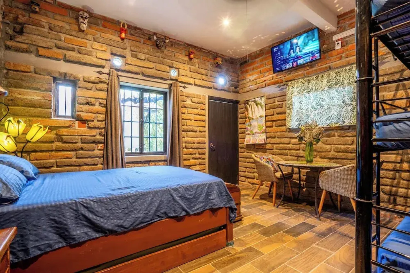 Cozy House with Pool and 3 Bedrooms