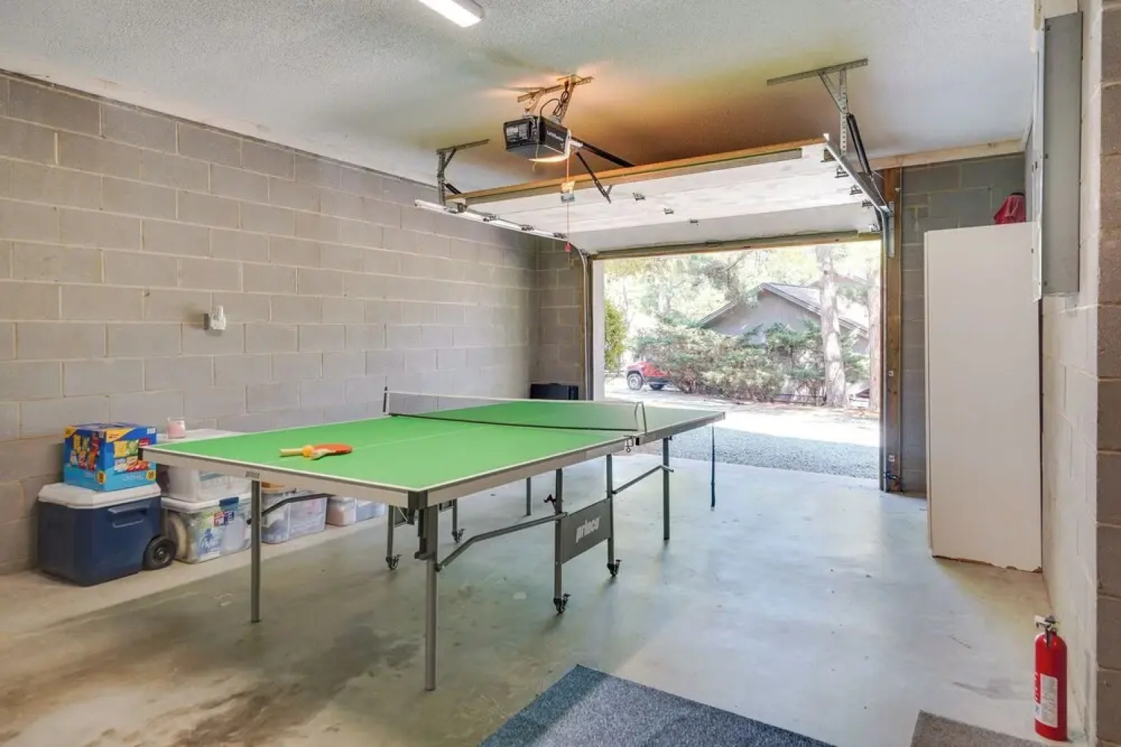 Pinehurst Home: Fire Pit, BBQ + Golf Course View!