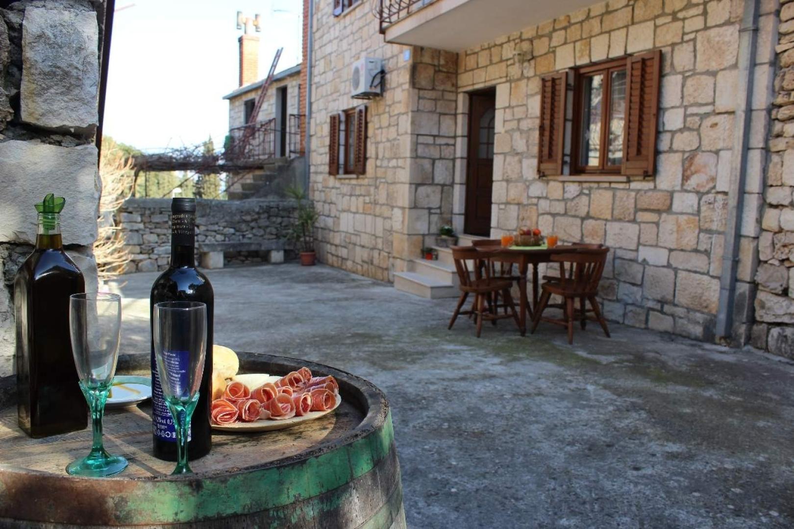 Holiday house Tončica - quiet place: Dol (Brac), Island Brac