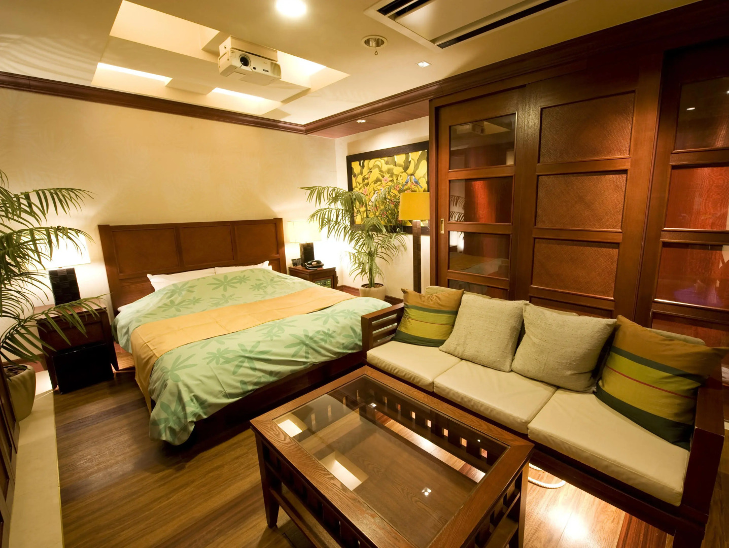 Qt HOTEL - Adults Only