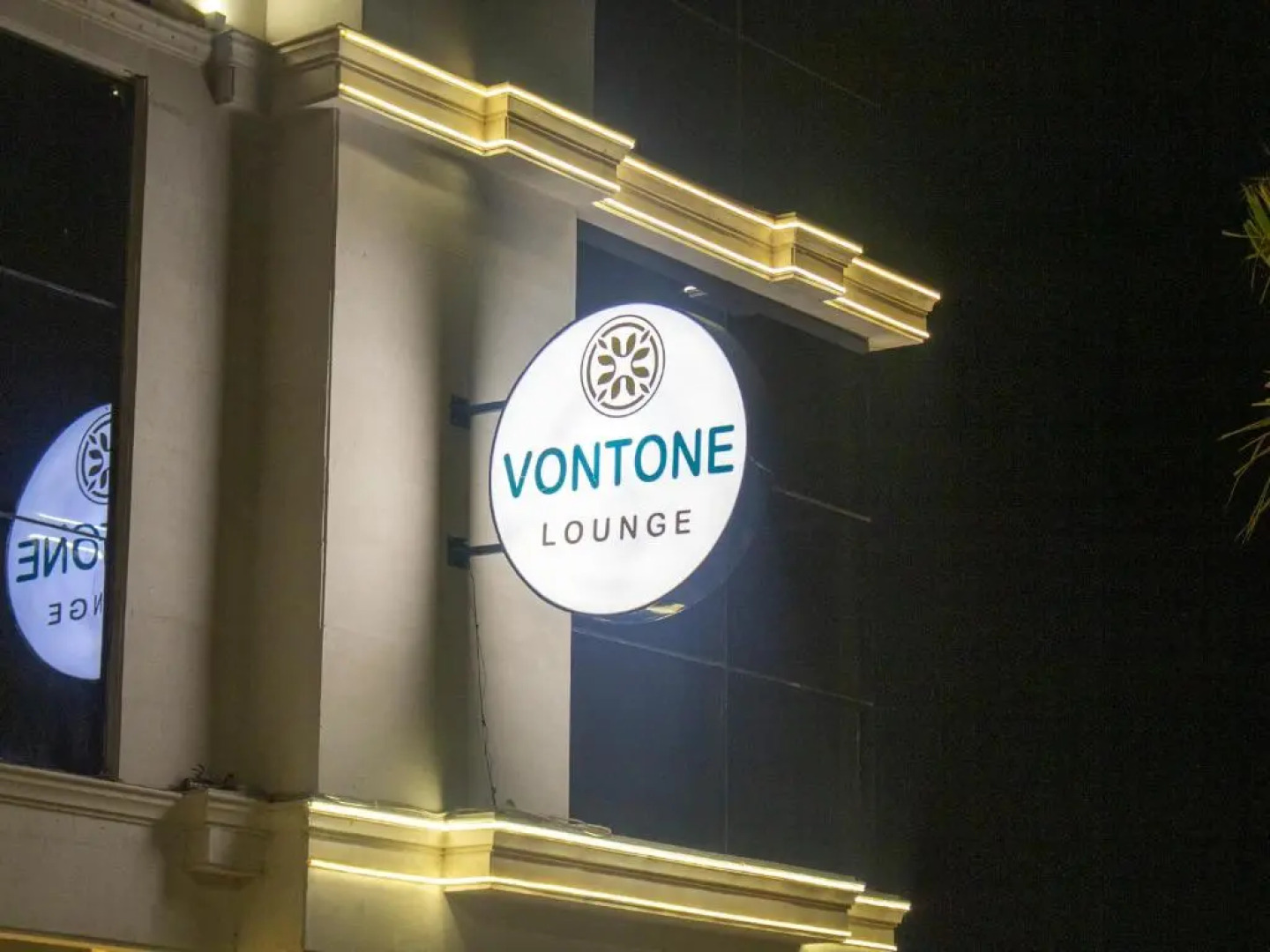 فندق فيلتون Veliton Hotel