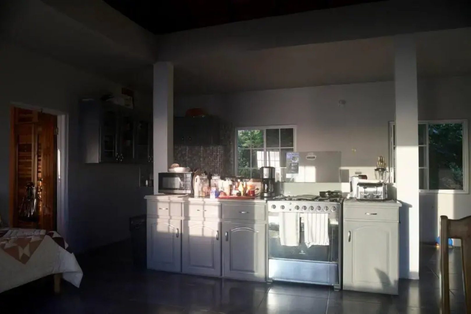 I VIEW - in Long Bay