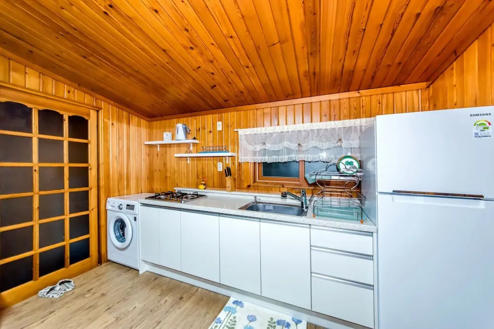 The May of Jeju House Pension