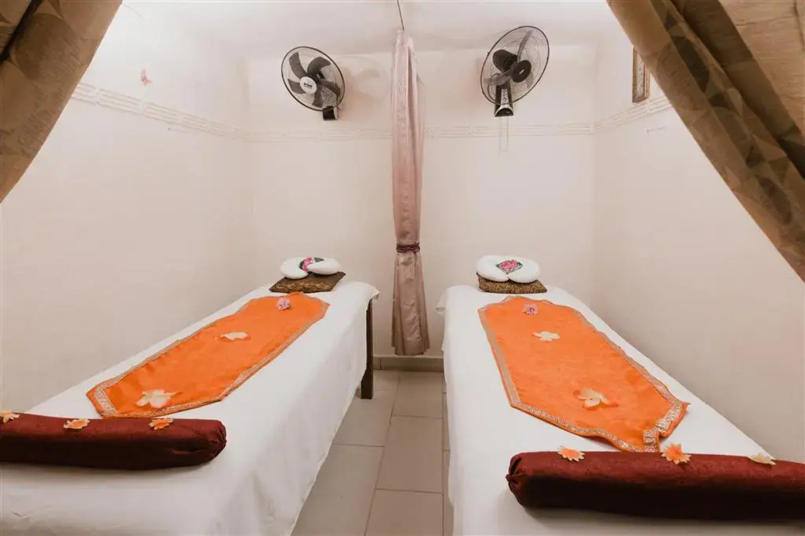 Southern Palms Beach Resort