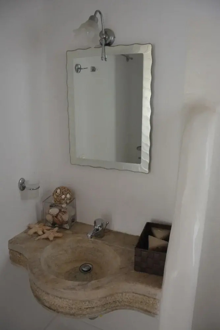 Delicate Mykonian House at Houlakia