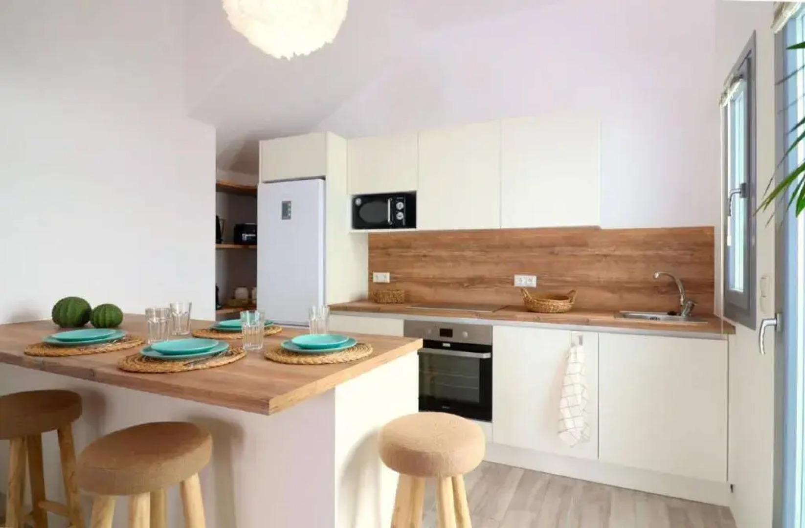 The Nine Graces - Agios Prokopios Beach Villas with Private Swimming Pools