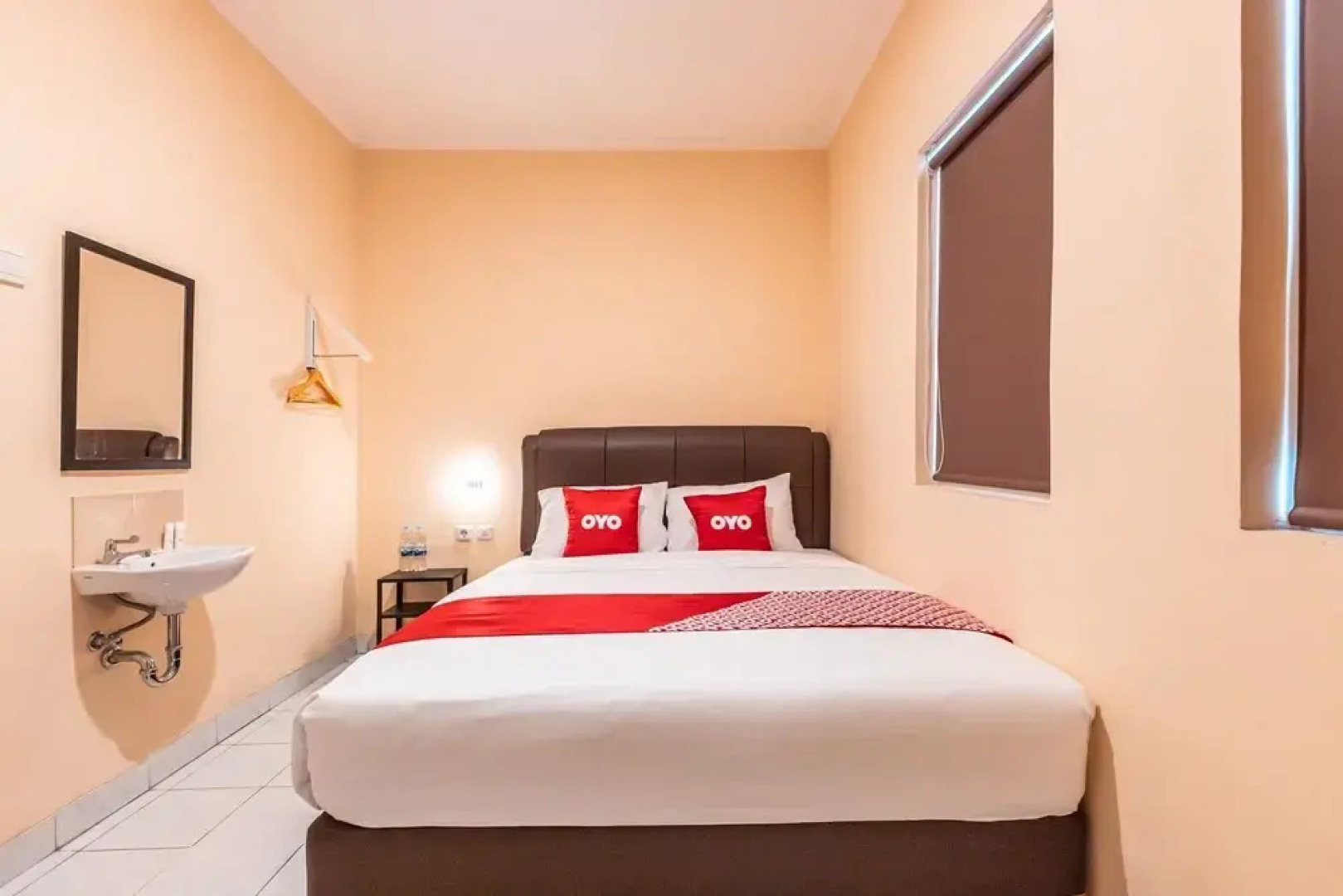 Pavilio Residence by OYO Rooms