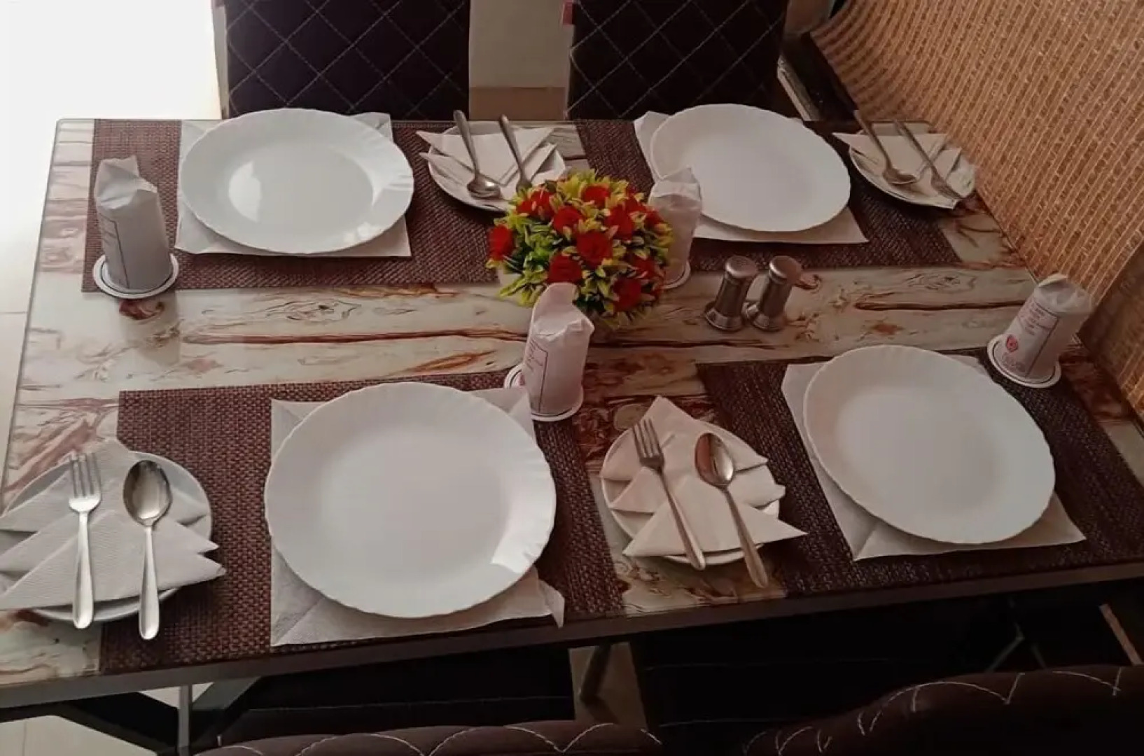 Hotel Dayal International