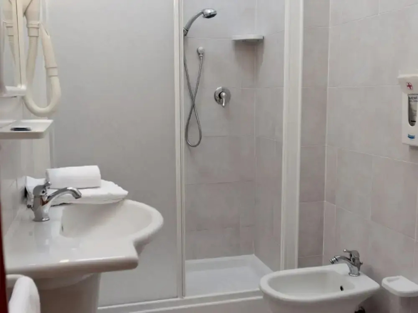 Semi Detached Bungalow with AC near Coast of Tuscany