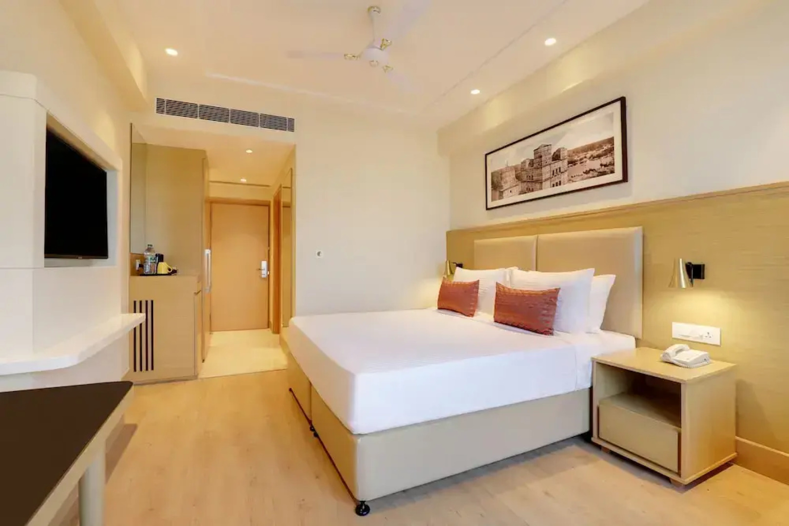 Lemon Tree Hotel Jhansi