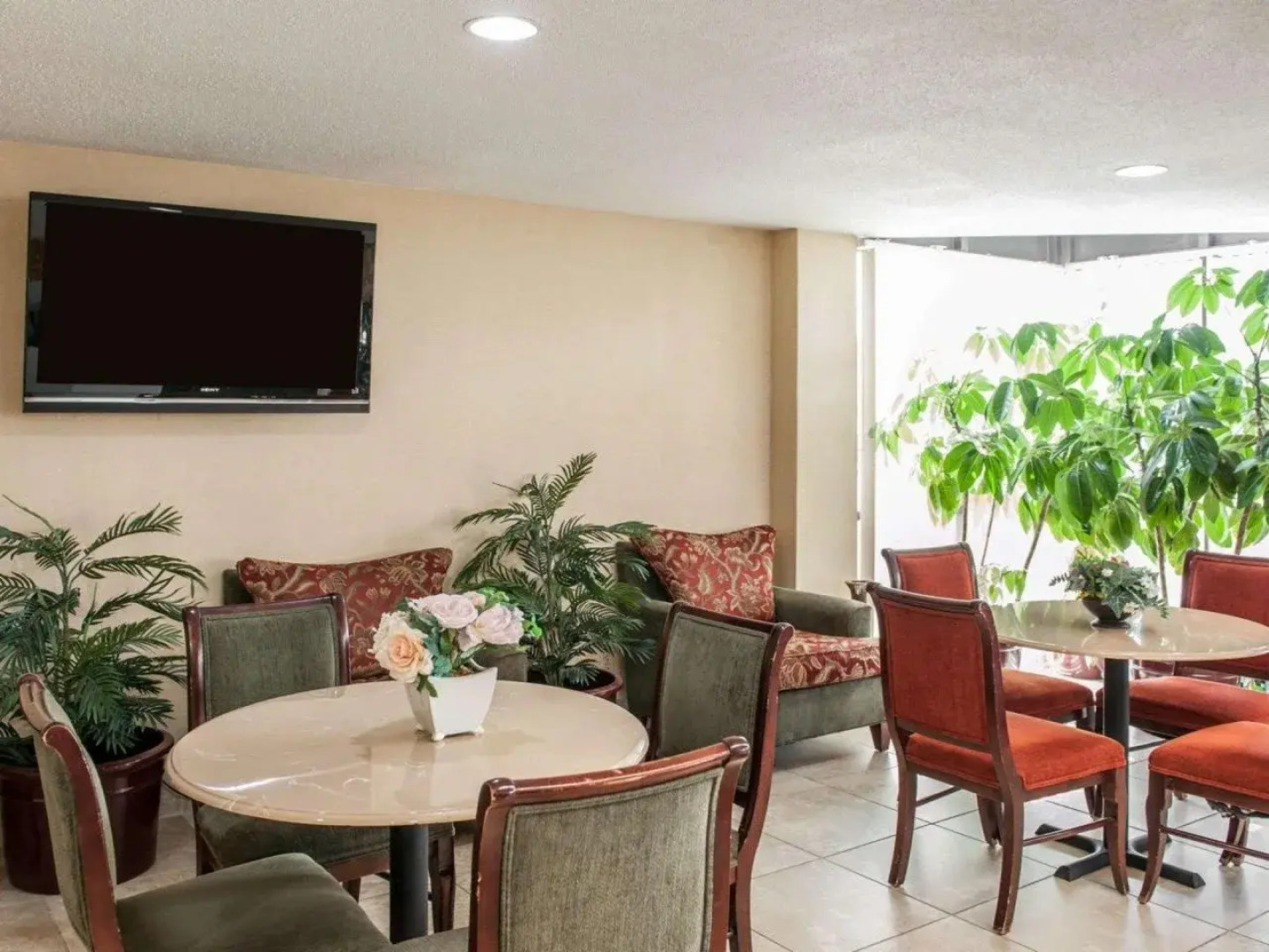 Quality Inn Fort Wayne