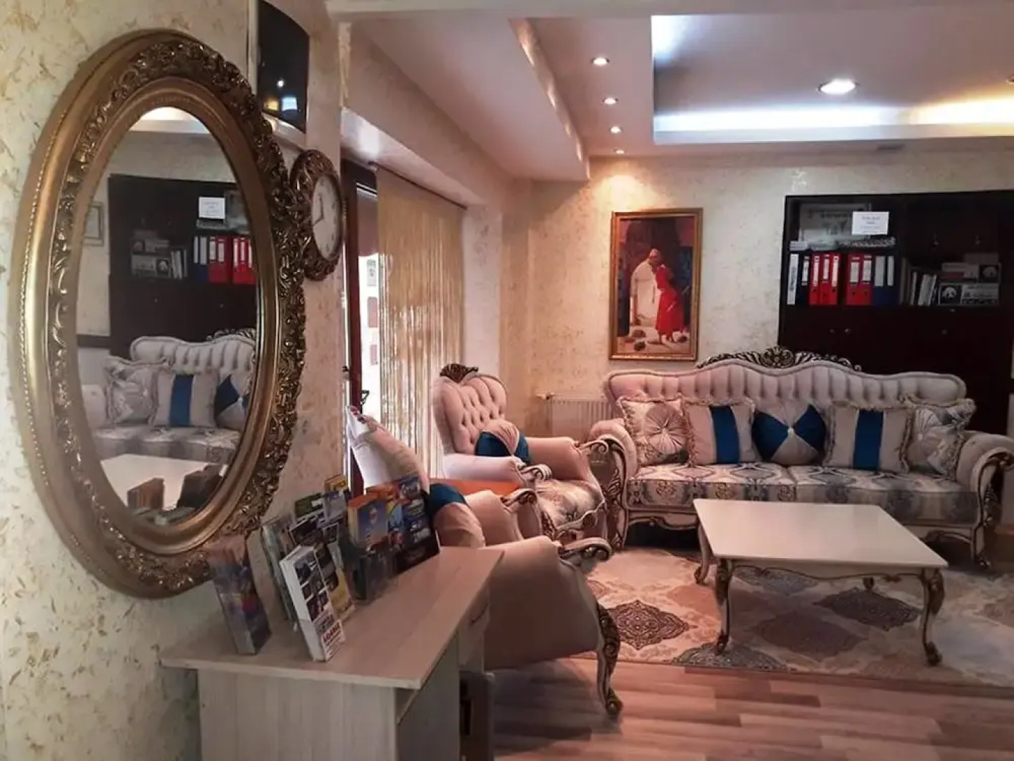 K Royal Hotel Old City