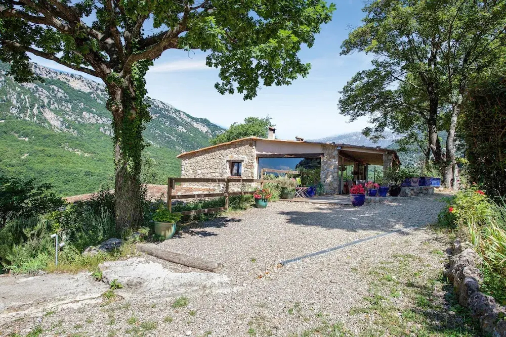 Chambres et Table d'hôtes La Cascade