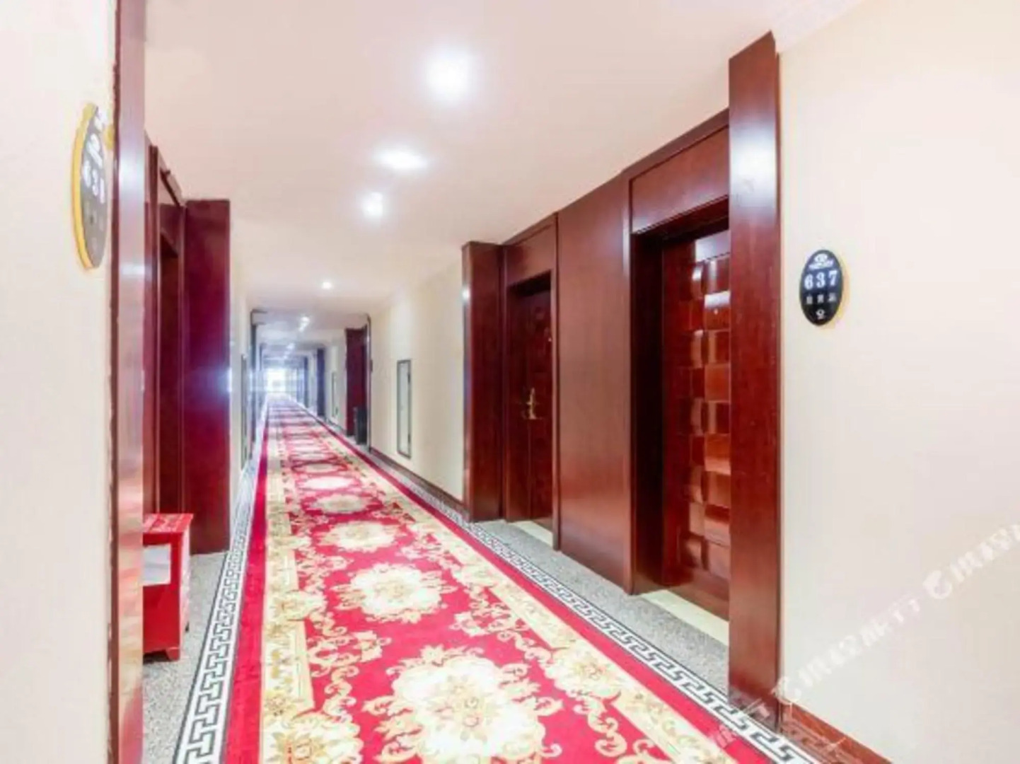 Yunkang International Hotel (Qujing Wanda Bund Branch)