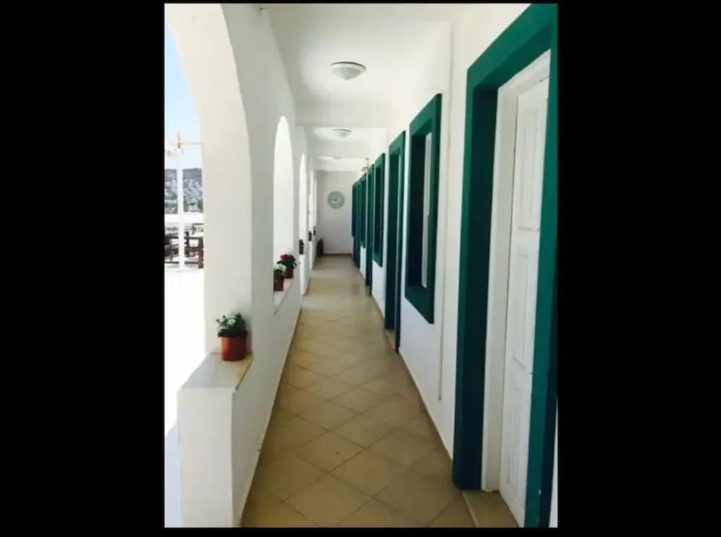 Estrella Beach Hotel