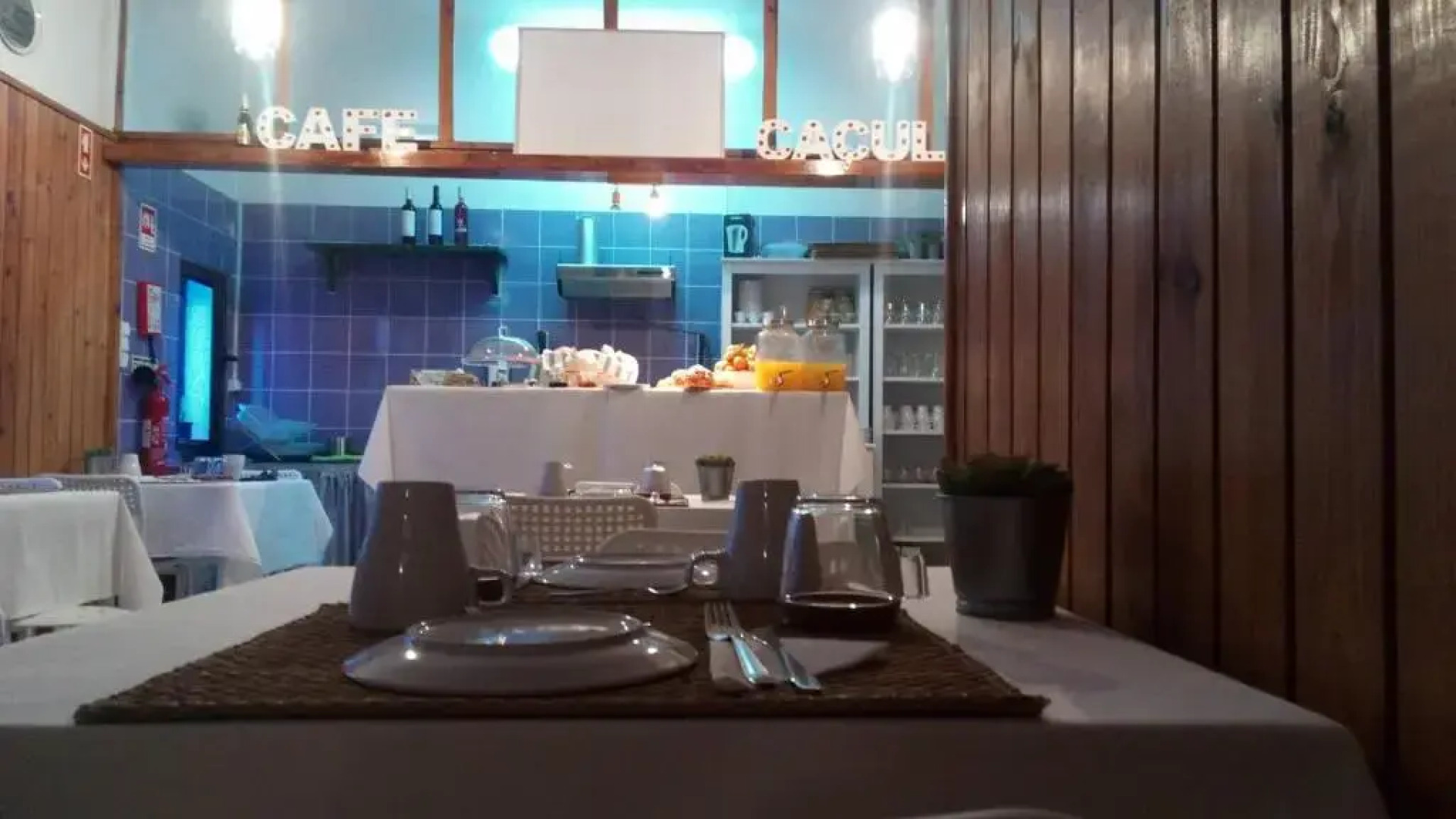 Caçula, Alojamento Local