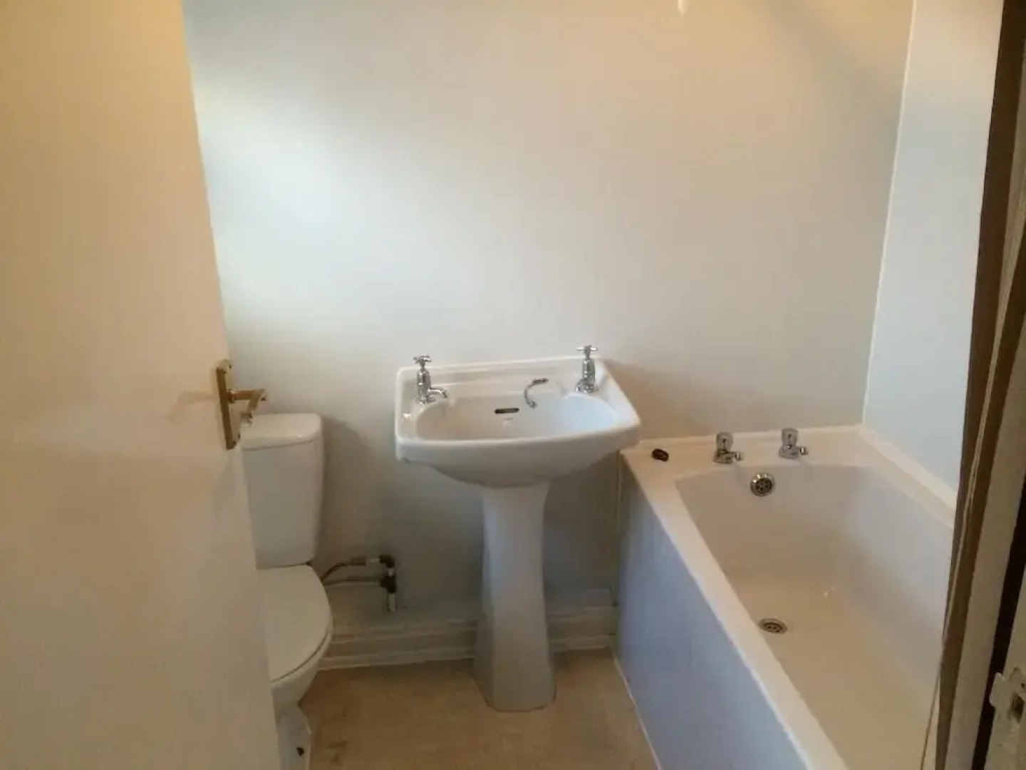 Yarm Road Serviced House