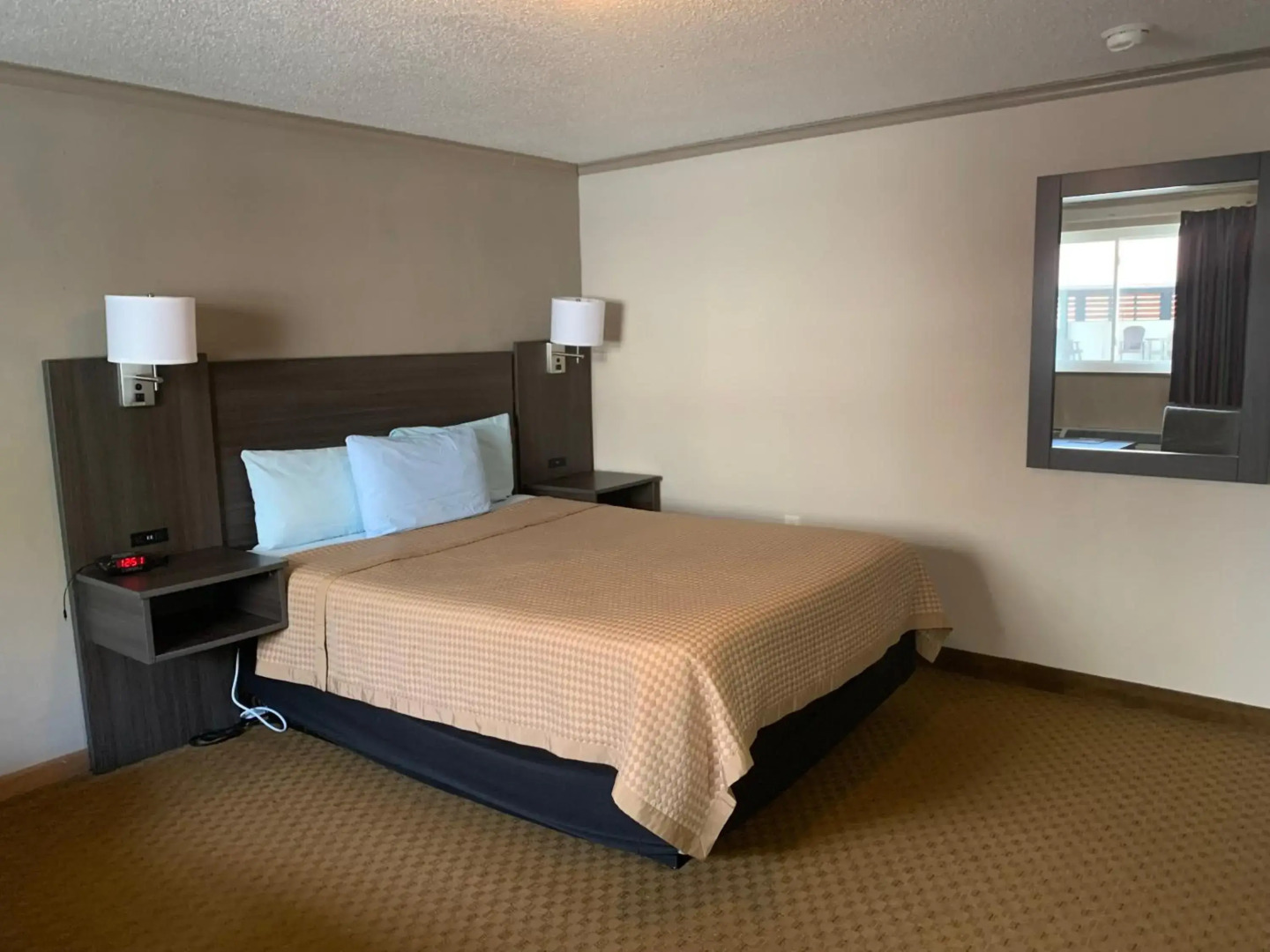 Sidney James Mountain Lodge