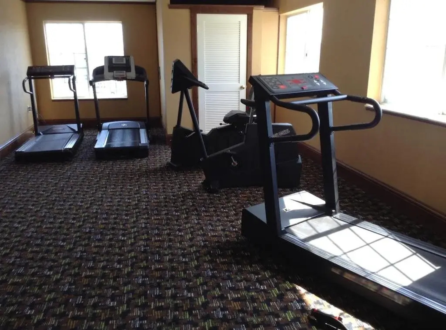 Hamilton Inn Select Beachfront Mackinaw City