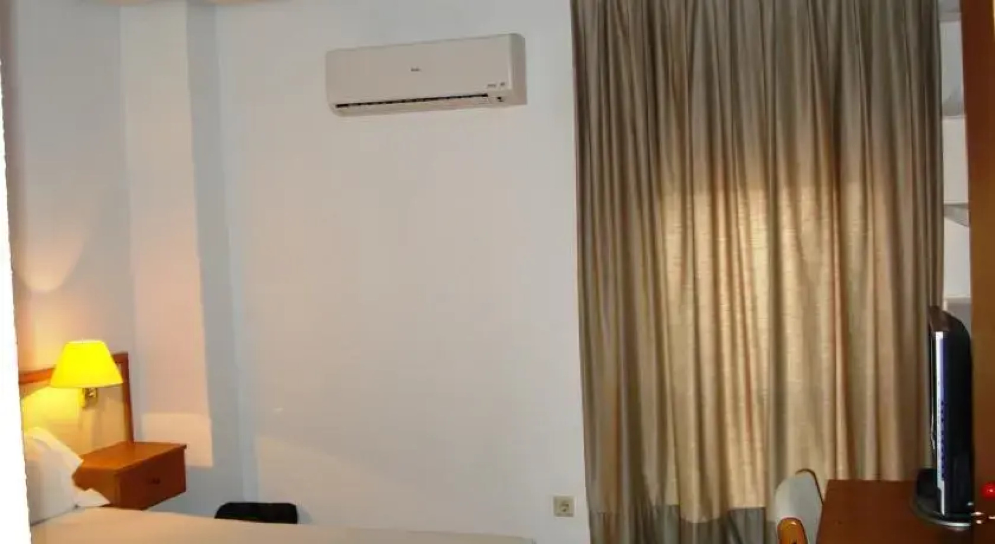 Hostal-Residencia El Velero