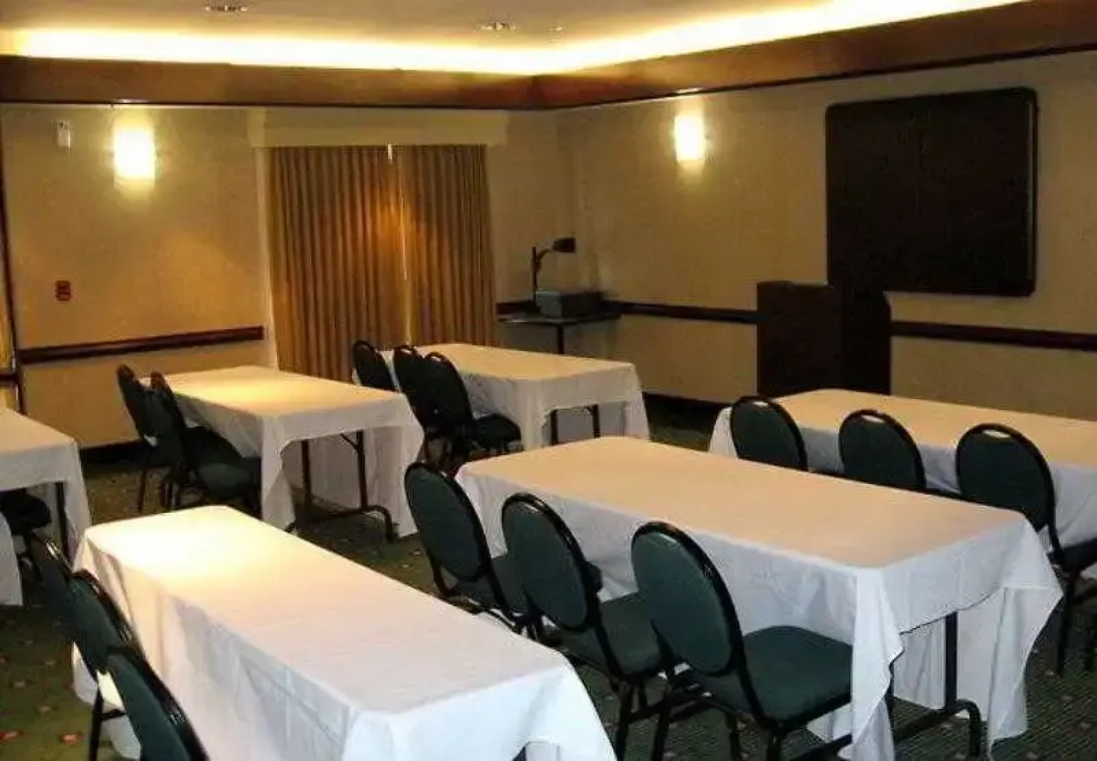 Courtyard Atlanta Six Flags