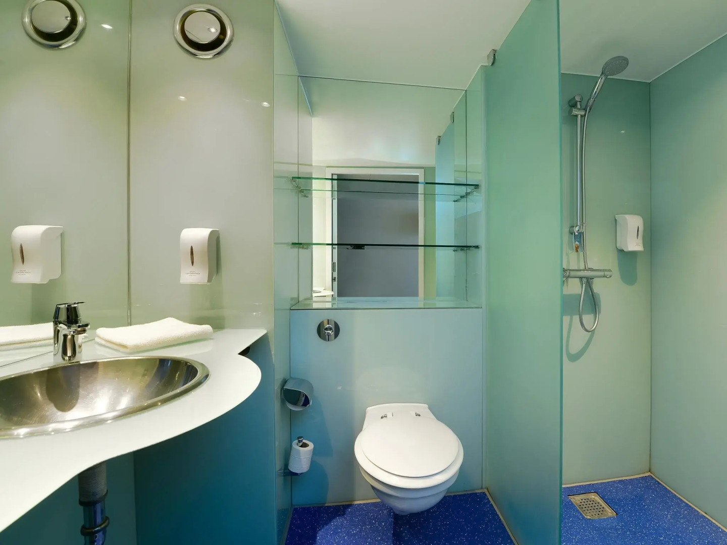 Travelodge Milton Keynes The Hub Hotel